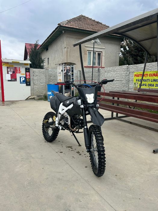 Vând cross kxd 125 GT-S