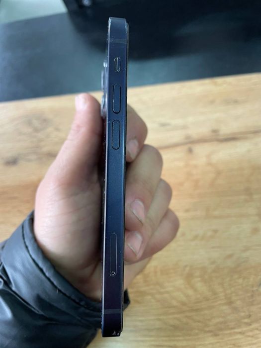 Iphone 12 mini kor dok yo cizilgan joy bor 128 talik 75 yomks abmen yo