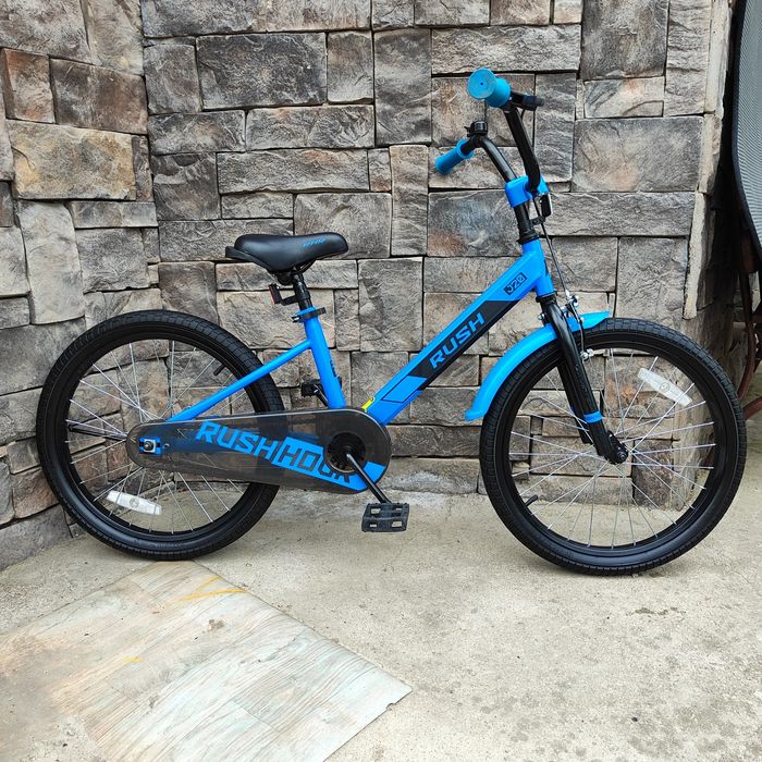 Велосипед велик Rush Hour. Размер колес 20 дюймов.