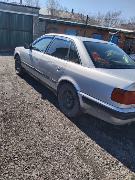 Ауди 100 с4 1992г 2литра