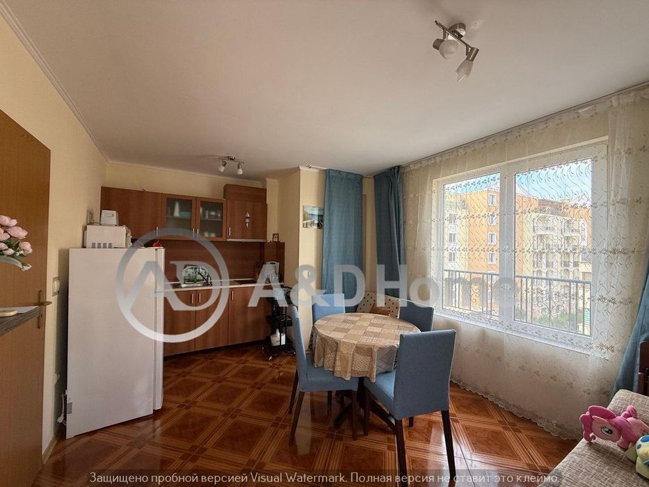 Продава се Двустаен апартамент в к.к. Слънчев бряг - 68 кв.м за 1111 €/кв.м - Снимка #3