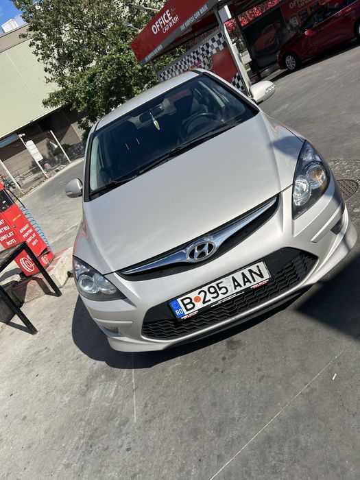 Hyundai i30 2011