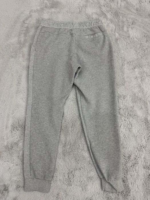 Мъжко долнище ADIDAS . Размер M/L