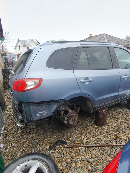 Motor complet fara anexe Hyundai Santa Fe 2.2 crdi 150 cp an 2007 cod motor D4EB alternator electromotor compresor clima ac portiera stanga dreapta