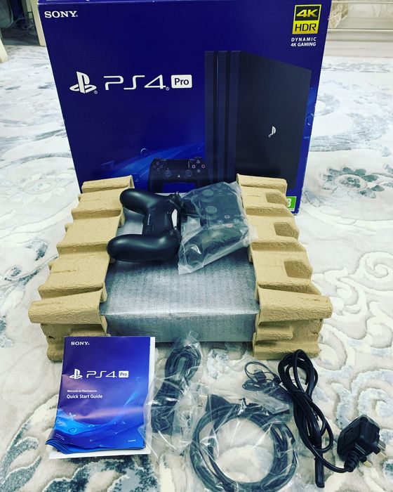 New! Ps4 Pro HDR 1тб 12-20игр два джестик  как на фото