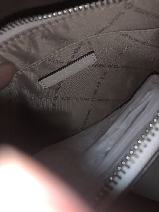 Clutch Michael Kors, piele, cu eticheta