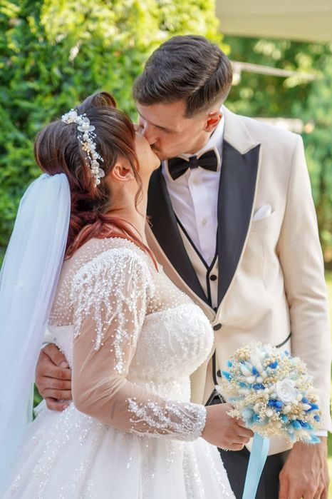 Servicii foto-video eveniment cununie , botez , majorat, nunta