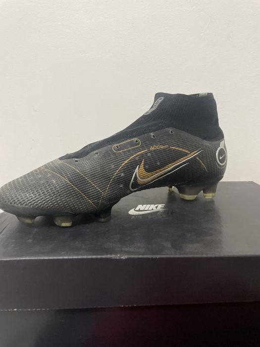 Ghete de gotbal nike elituri