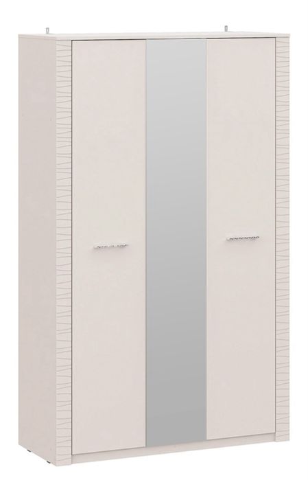 Продам шкаф вместительный