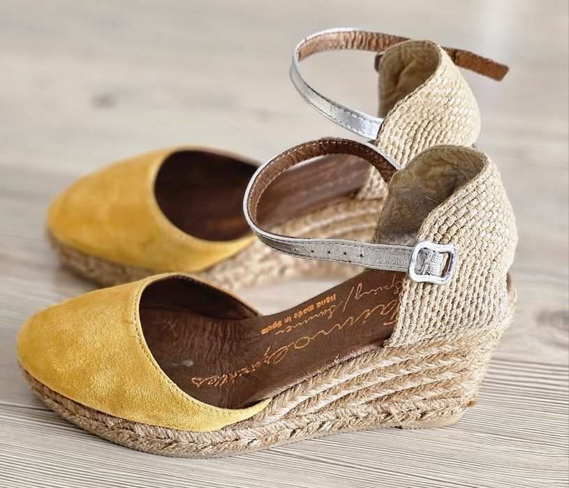 Страхотни дамски сандали