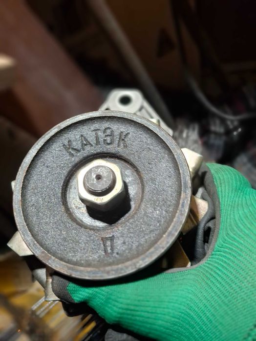 Генератор Зил-Газ-Уаз. 12в.60а.