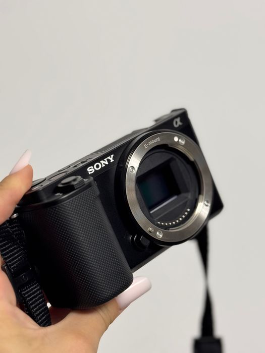 SONY zvKIT Foto/Video & Vlogging Mirrorless cu Obiectiv