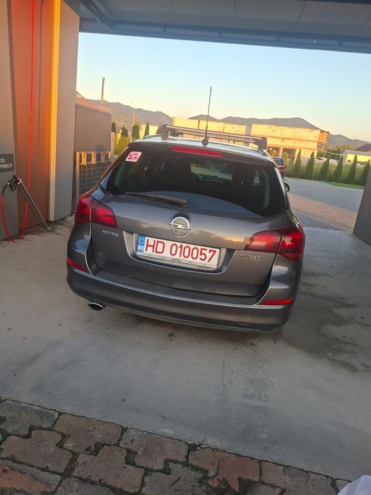 Opel Astral J an 2011