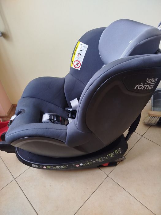 Столче за кола Britax Romer, Dualfix Plus