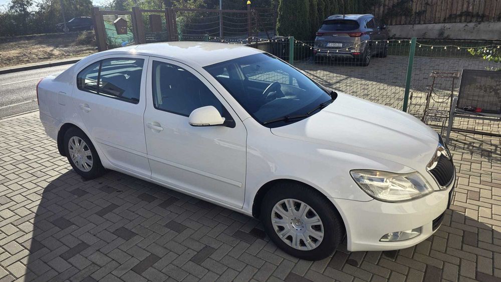 SKODA Octavia 2012 — imagine 2