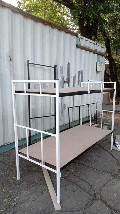 Двухярусные кровати