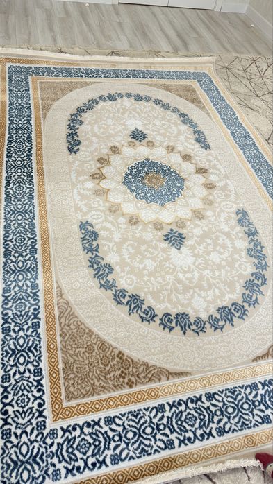 Продам новый ковер