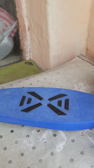 Продаю самокат Скутер