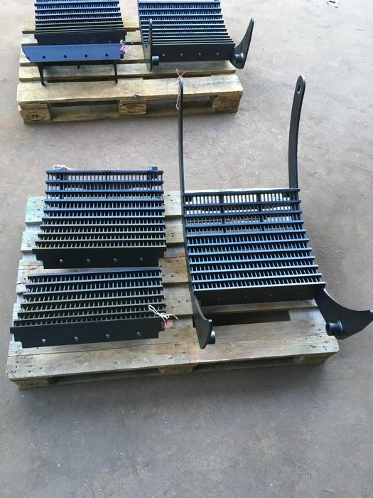 Подбарабанье New Holland