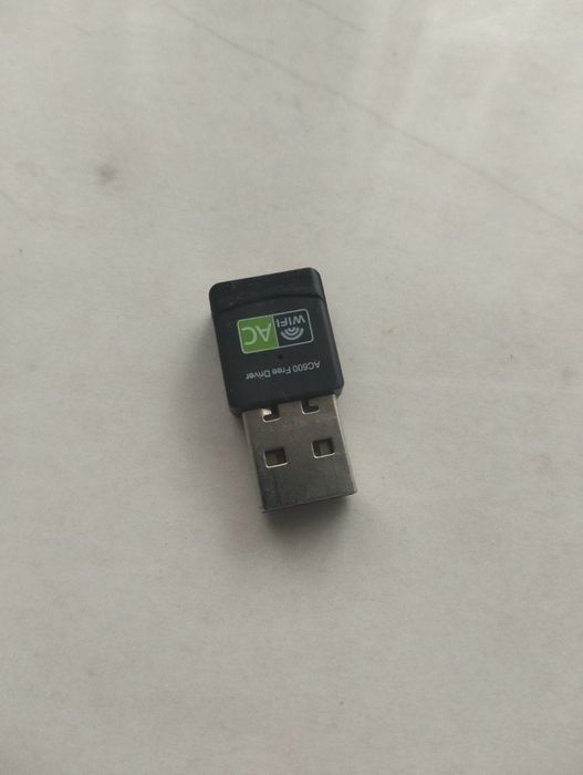 Adaptor usb WiFi 5 (AC)
