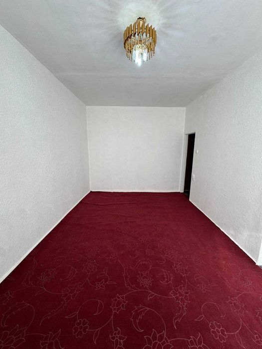 V2385 ПРОДАЕТСЯ 1/2/4 на: Чиланзар 18 Ор.р: Парламент 30м2