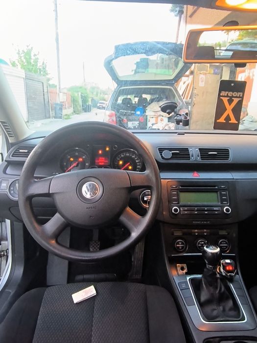 Пасат Б6 2.0-140к.с.