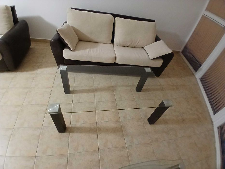 Стъклена холна маса 60 евро