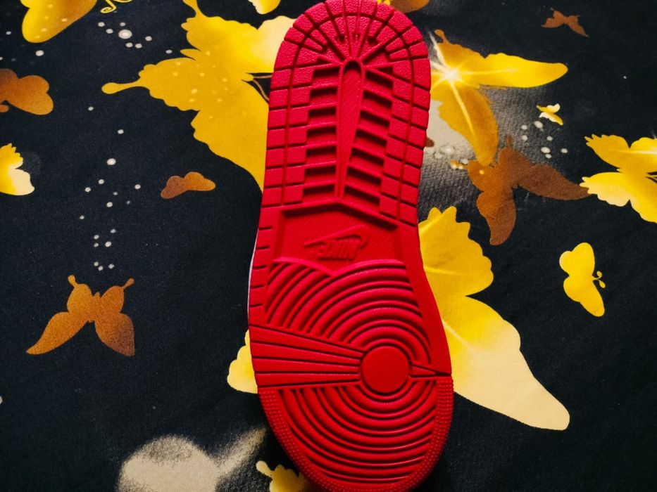 Vand Jordan 1 pt fete