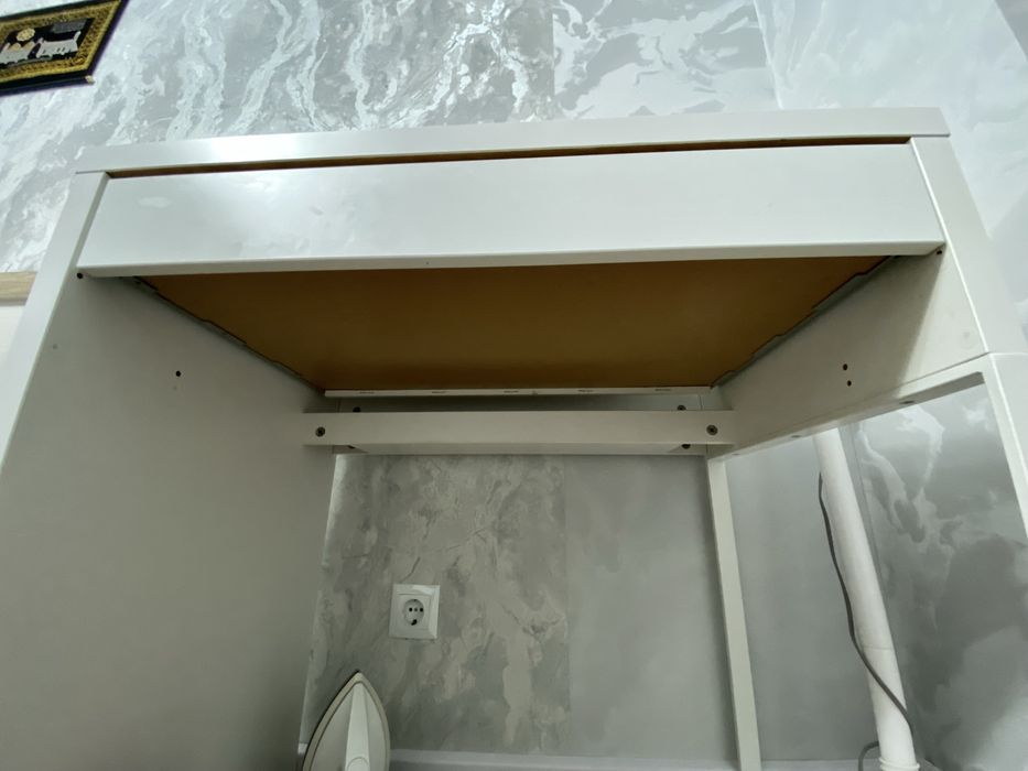 Стол письменный IKEA Микке