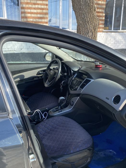 Продам Chevrolet Cruze