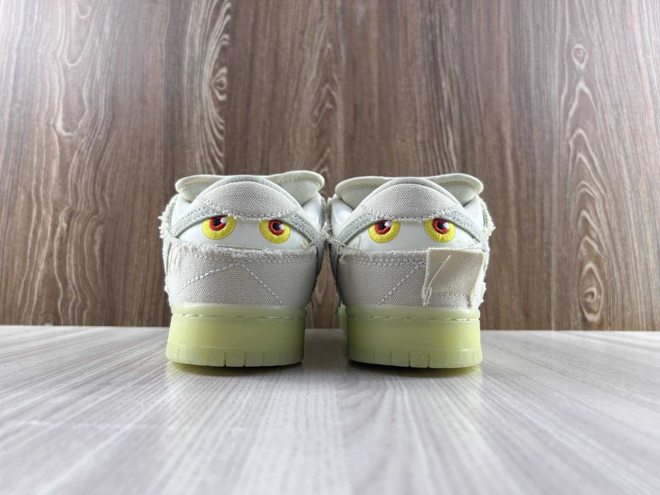 Nike SB Dunk Low Mummy