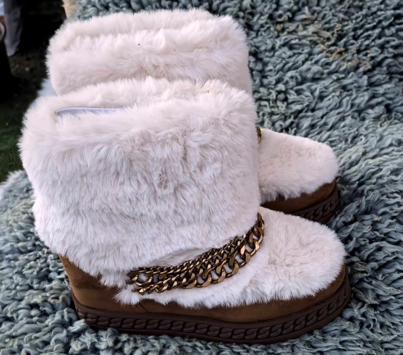 Guess оригинални дамски апрески 38 номер