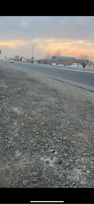 Yer sotiladi 40 sotix