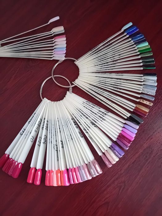 Продам стол для маникюра