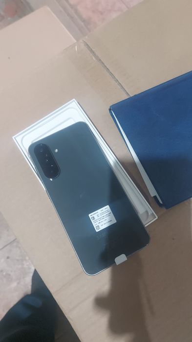 Продаю телефон самсунг 56а