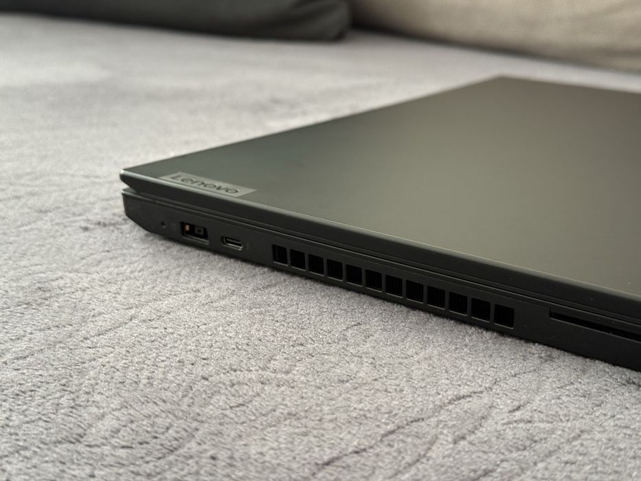 15.6’FHD IPS/i7-12800H/32GB DDR5/Lenovo Thinkpad P15v/RTX A2000/512GB