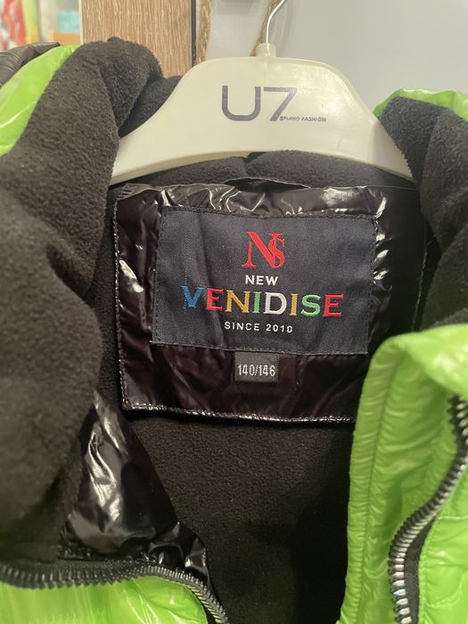 Продам детский пуховик для девочки