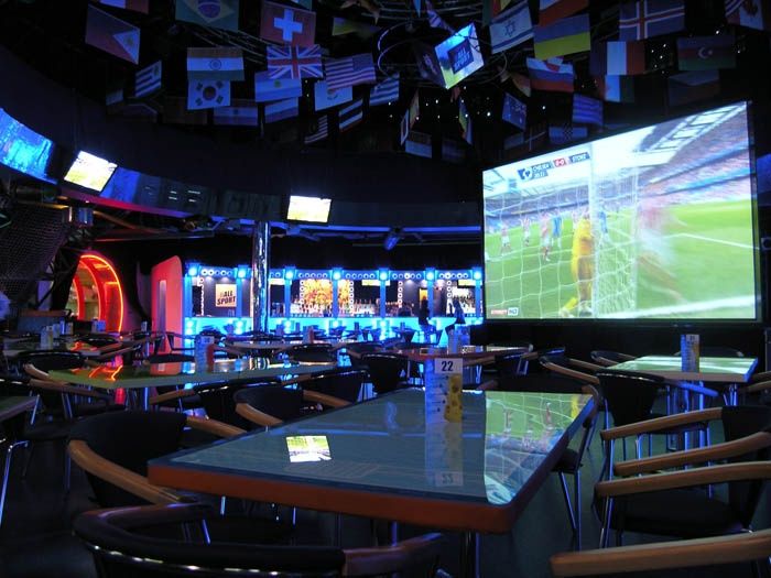 Монтаж установка проекторов, домашних кинотеатров