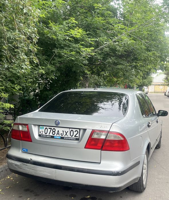 Легковая машина SAAB 9-5, 2003