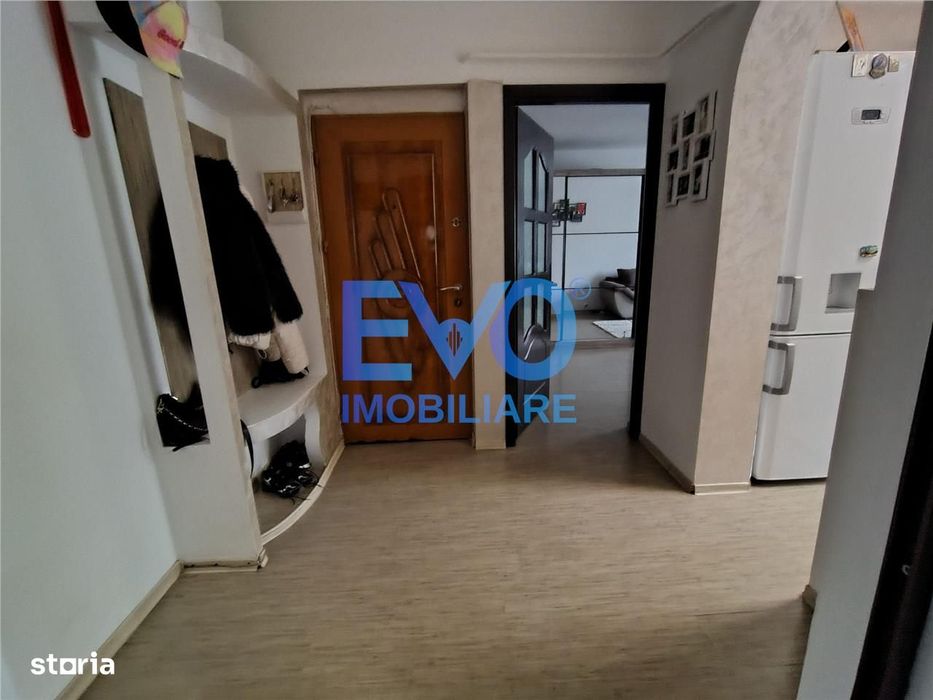 Apartament 2 camere de vanzare, zona Dacia
