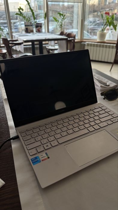 Asus zenbook ноутбук