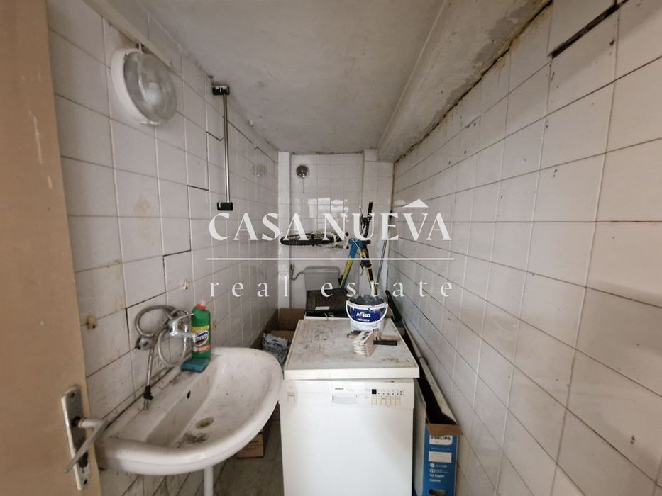 Продава се Склад в София, Център - 60 кв.м за 2417 €/кв.м - Снимка #12