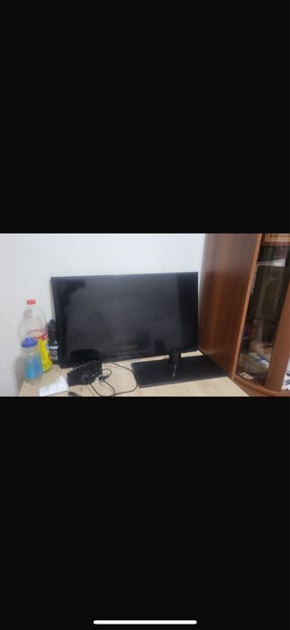 Продам телевизор