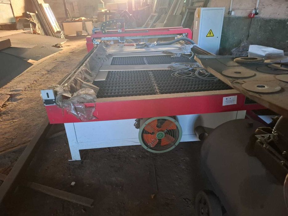 Plasma CNC cutter 1300X 2500 Wintermax 1325 - 100A debitare metal