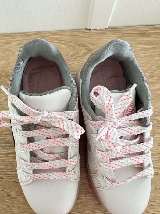 Breezy Rollers cu lumini marimea 30