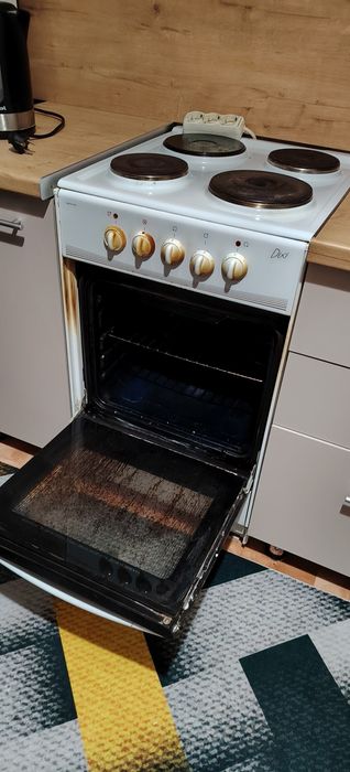 Продам электроплиту