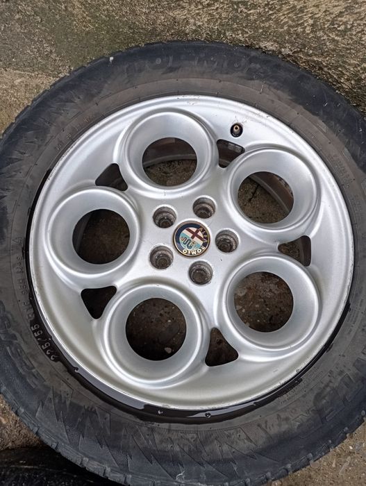 Оригинални джанти Alfa Romeo 16