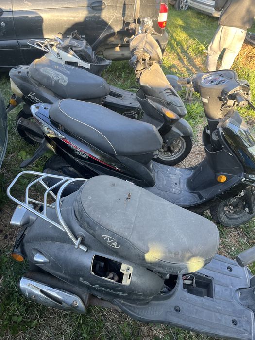 6 броя скутери от холандия