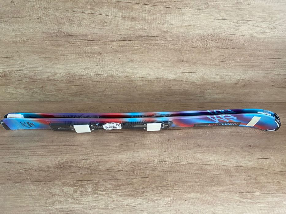 Schiuri copii Salomon QST Jr S 110 cm + legături C5 GW, noi