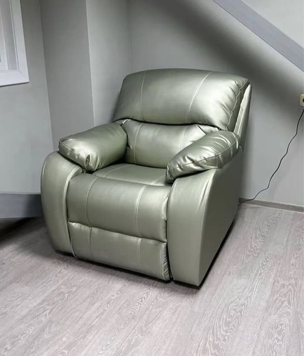 Кресло реклайнер